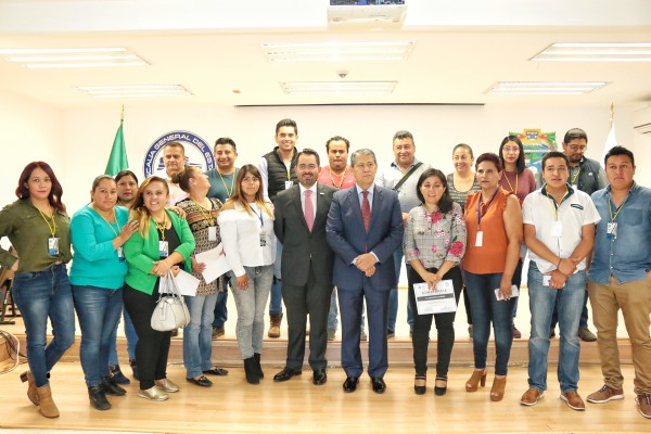 Imparte Fiscalía Especializada en Delitos Electorales curso a reporteros poblanos