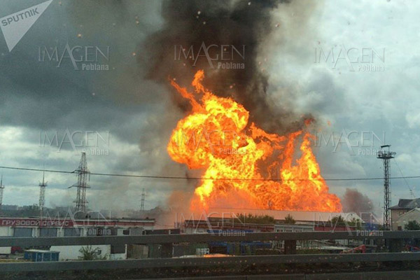 Al menos un muerto y varios heridos en incendio de termoeléctrica en Rusia