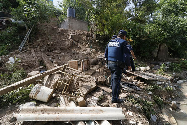 Autoridades confirman 7 muertos en Santo Tomás Chautla