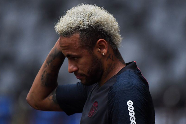 Retiran artículos de Neymar de la tienda oficial del PSG