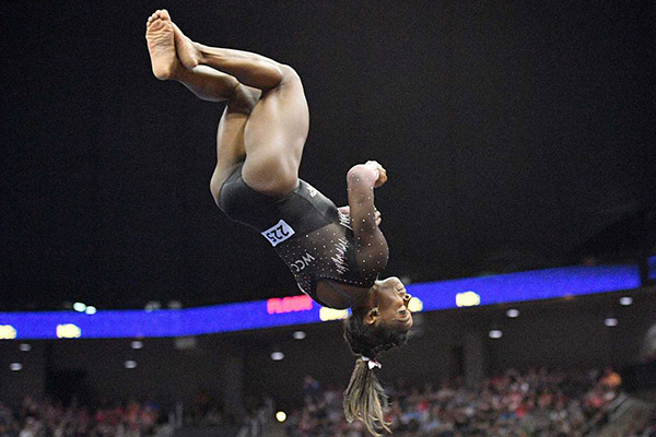 Simone Biles hace historia al ejecutar un salto nunca antes hecho