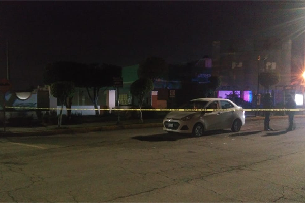 Disparan a chofer de Uber; presumen un ataque directo