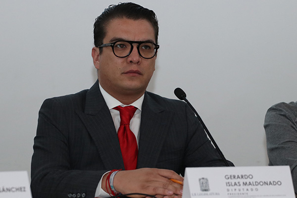 Se le viene la noche a Gerardo Islas; es investigado por desvíos del 19-S