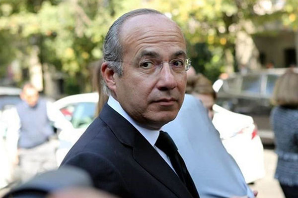 Cancela Calderón participación en simposio del Tec de Monterrey