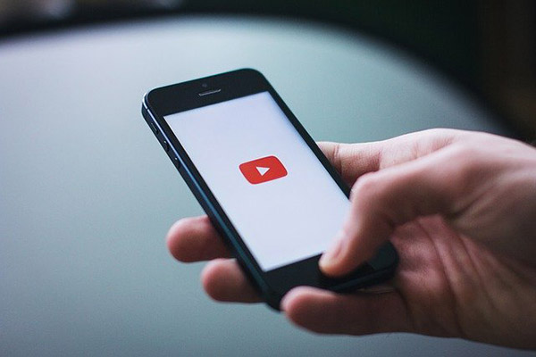 ¿Mensaje subliminal? Un video “oculto” sin título desconcierta a los usuarios de YouTube