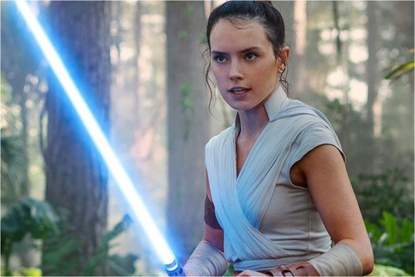 Daisy Ridley adelanta enfrentamiento épico en la conclusión de Star Wars