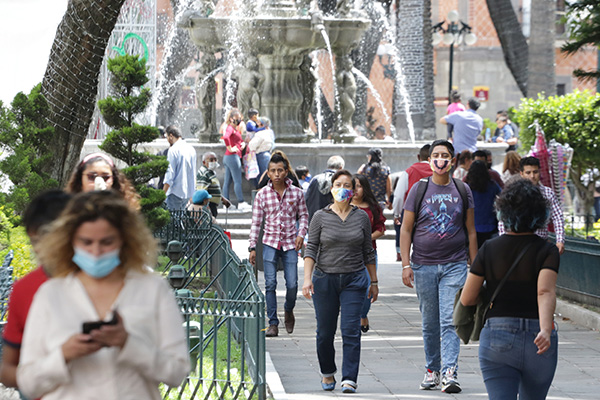 Mantener a Puebla en semáforo naranja, acierto de Barbosa
