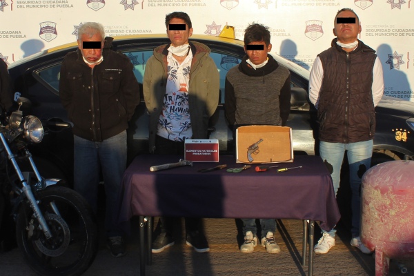 Frustran policías municipales robo a sucursal de casa de empeño